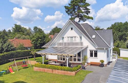 Bild 1 - Stilvolles Einfamilienhaus mit einer perfekten Balance aus Eleganz und Gemütlichkeit