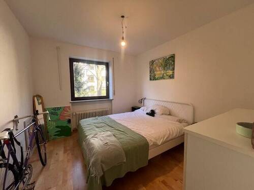 Kind (ähnlich + baugleich) - 3 Zimmer Etagenwohnung in München