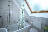 Wanne + Duschaufsatz - 