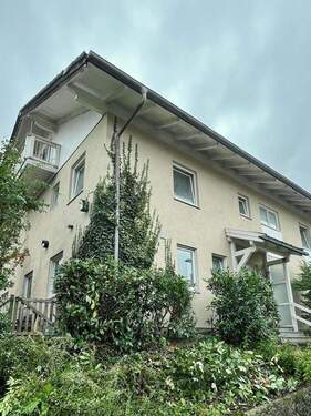 Bild 1 - Doppelhaushälfte mit Garten und Garage im Vorort von Wasserburg am Inn
