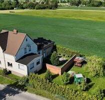 Modernisiertes Haus in ruhiger Lage (Hinweis der Energieausweis wurde vor der Modernisierung erstellt) - Döhren