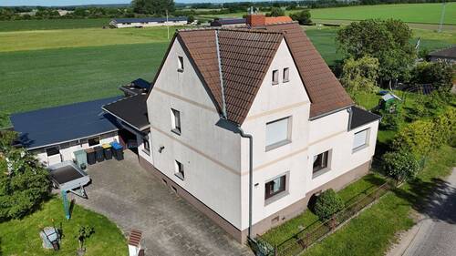 Drohnenbild - 5 Zimmer Einfamilienhaus in Döhren