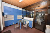 Besprechung - 
