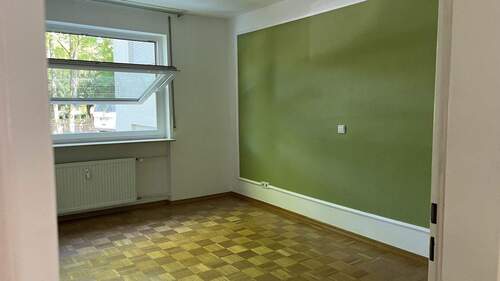 Schlafzimmer nach Norden - Etagenwohnung mit 106,00 m² in Frankfurt am Main zum Kaufen
