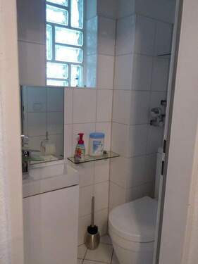 Gäste WC nach Westen - 