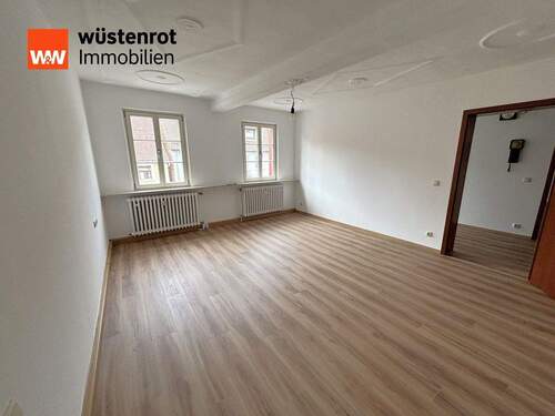 Schlafzimmer (4) - Erstbezug nach Sanierung 2-Zimmer, ca. 78 m², Citylage