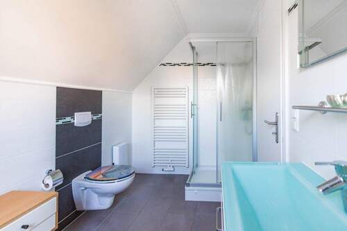 Zweifamilienhaus DG - Badezimmer - 