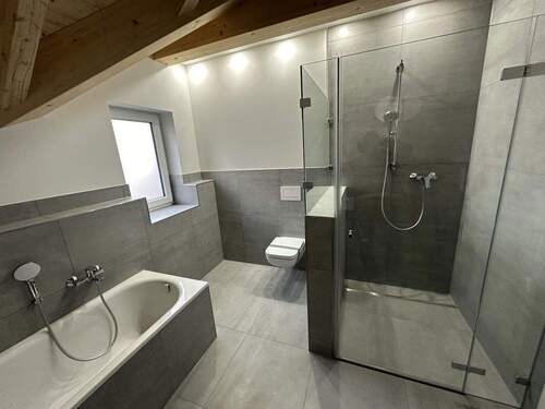 Badezimmer DG - 