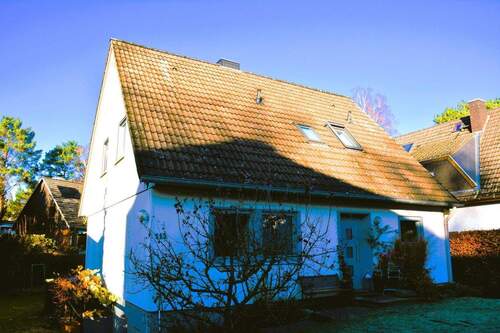 Ansicht 2 - 5 Zimmer Einfamilienhaus zum Kaufen in Berlin