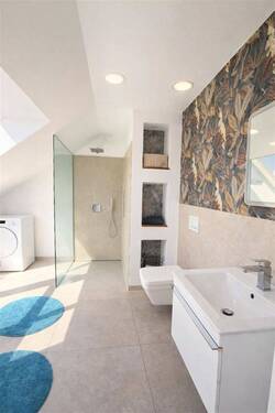 Badezimmer 1. Etage - 