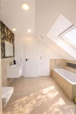 Badezimmer 1. Etage - 