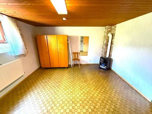 UG Wohnraum - 