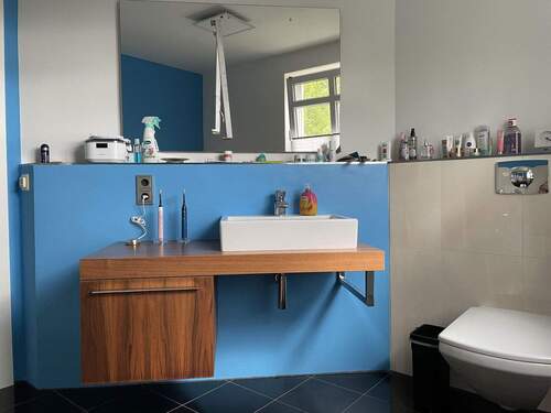 1. OG Badezimmer 5 - 