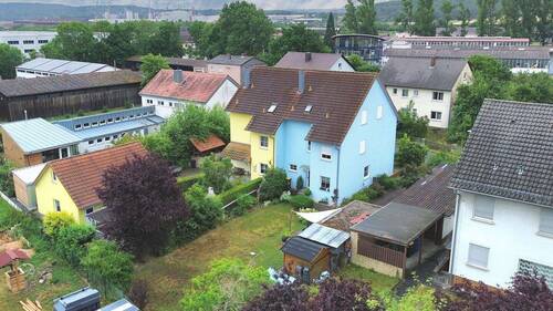Außenansicht - 6 Zimmer Doppelhaushälfte zum Kaufen in Markt Bibart