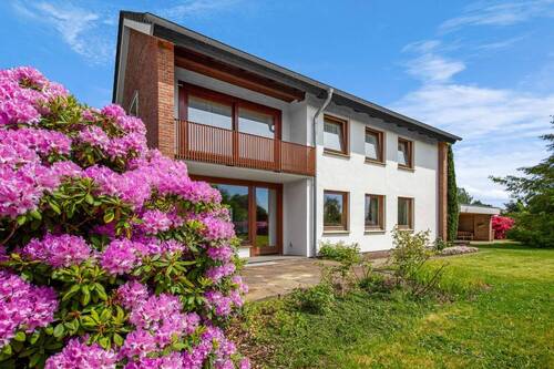 Titelbild - 6 Zimmer Einfamilienhaus zum Kaufen in Weyhe