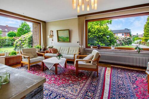 Wohnzimmer - 6 Zimmer Einfamilienhaus in Weyhe