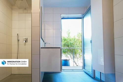 Badezimmer EG - Einfamilienhaus mit 280,00 m² in Nürnberg zum Kaufen