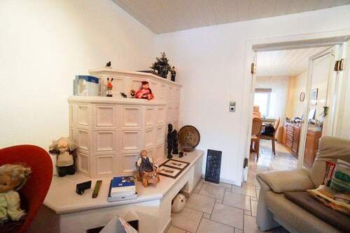 ... mit Kachelofen - 