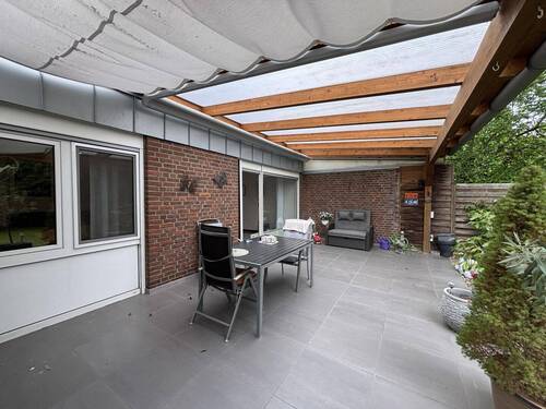 Überdachte Terrasse - 