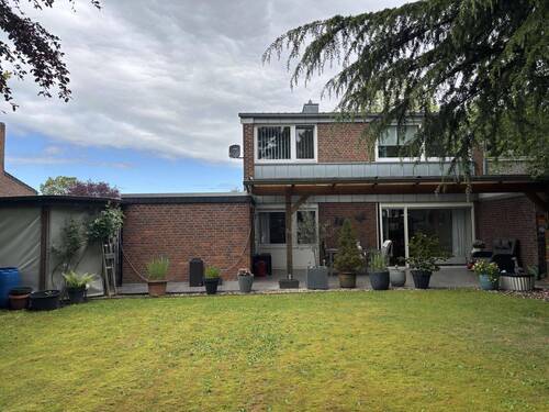 Gartenansicht - 4 Zimmer Einfamilienhaus zum Kaufen in Tönisvorst