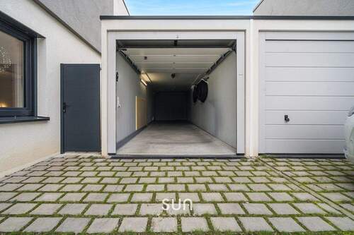 Garage - 