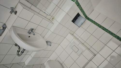 Bad - 3 Zimmer Etagenwohnung in Chemnitz