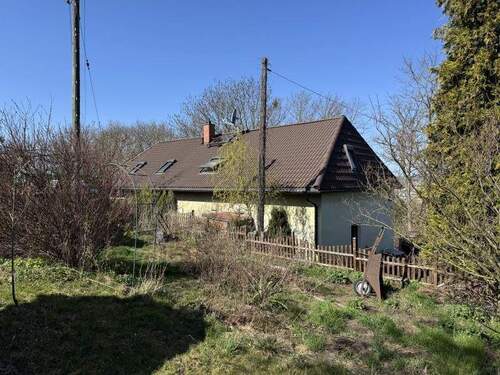 Objektansicht - Einfamilienhaus mit 130,00 m&sup2; in Plauen zum Kaufen