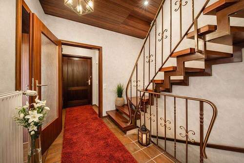 200-8674_Diele_a_gestaged - 