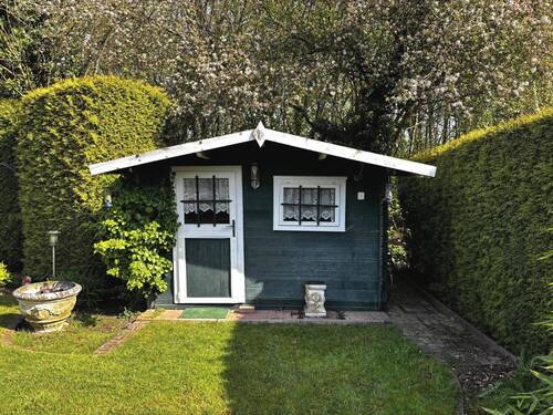 Gartenhaus - 