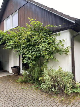 Von der Strasse 2 - 