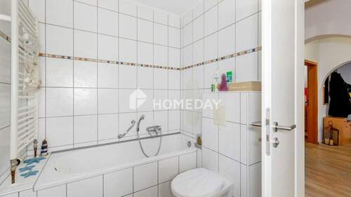 1. OG Badezimmer 1 - 