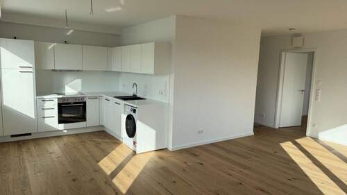 Bild 2 - 2 Zimmer Etagenwohnung zur Miete in Berlin