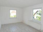 Wohnzimmer - 2 Zimmer Etagenwohnung zur Miete in Röderau-Bobersen