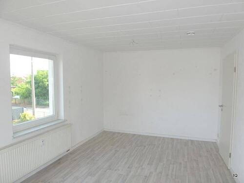 Wohnzimmer - 2 Zimmer Etagenwohnung in Röderau-Bobersen