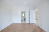 Zimmer 2 - 
