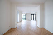 Wohnzimmer - Panorama-View: Top ausgestattetes Domizil mit einzigartiger Innenarchitektur in Friedrichshain