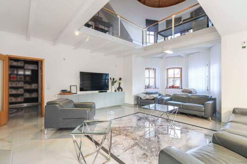 Wohnzimmer - Doppelhaushälfte mit 320,30 m² in Affing zum Kaufen