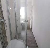 Freiberg sucht den Duschstar...neu sanierte 3-RW mit Dusche u. Balkon!!!