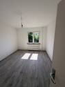WZ1 - Frisch sanierte Wohnung in Meiderich..