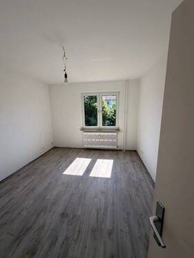 WZ1 - Frisch sanierte Wohnung in Meiderich..