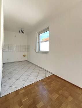 Küche ohne Einbauküche - Etagenwohnung mit 57,00 m² in München zum Kaufen