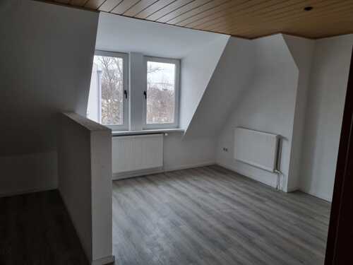 PHOTO-2022-12-15-14-43-49 4.jpg - Einfamilienhaus in Plauen