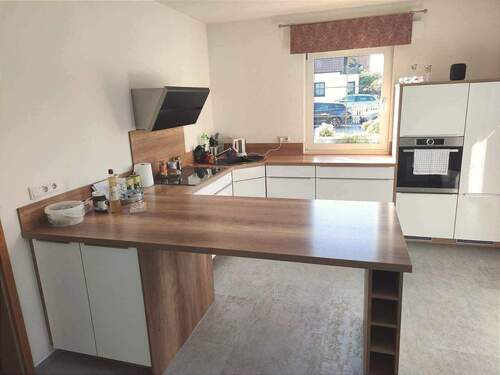 Vorderhaus Küche - 9 Zimmer Einfamilienhaus in Erfurt