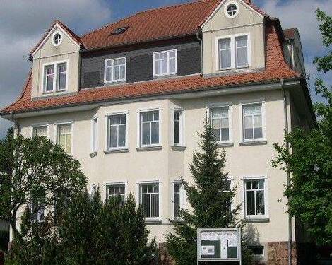 04720 Döbeln, Leipziger Straße 42, Ansicht Straße - moderne Zweiraumwohnung mit Gartennutzung und Stellplatz