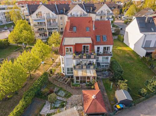 AUSSENANSICHT - ZWEI WOHNEINHEITEN FÜR EIN NEUES KAPITEL - 154 m² flexibler Wohnkomfort in Langen!