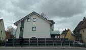 von außen - Etagenwohnung mit 71,00 m&sup2; in Plattling zur Miete