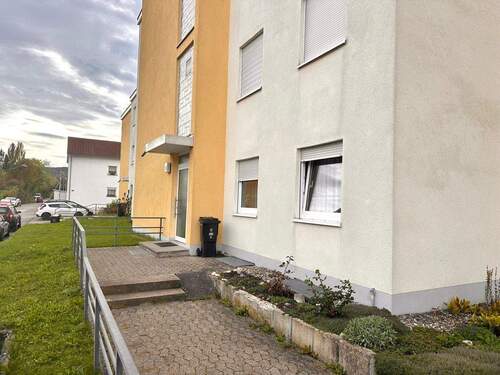 Haus18 - 2,5-Zimmer-Wohnung im 1OG - 139.000,00 EUR Kaufpreis, ca.  62,60 m² Wohnfläche