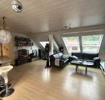 4- Zimmer Wohnung, großes Bad und Panoramafenster - Bensheim Auerbach