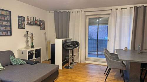 Wohn- und Esszimmer - 