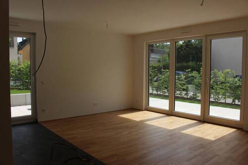 Heller Wohn- und Essbereich - 